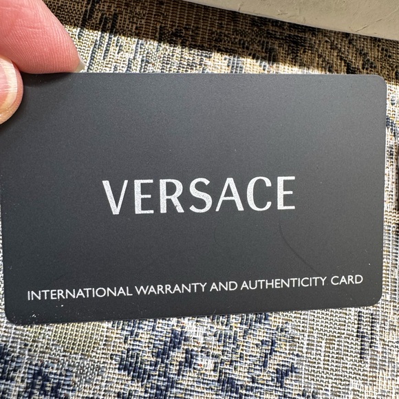 Versace Medusa Biggie Vintage Gold Sunglasses w/ Case/Cleaning Cloth/Auth Card - Picture 9 of 16